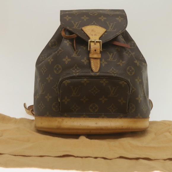 LOUIS VUITTON Montsouris Backpack - Picture 5 of 12